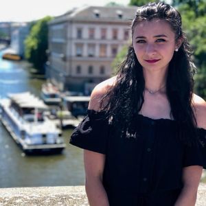 Meet your Posher, Sarah